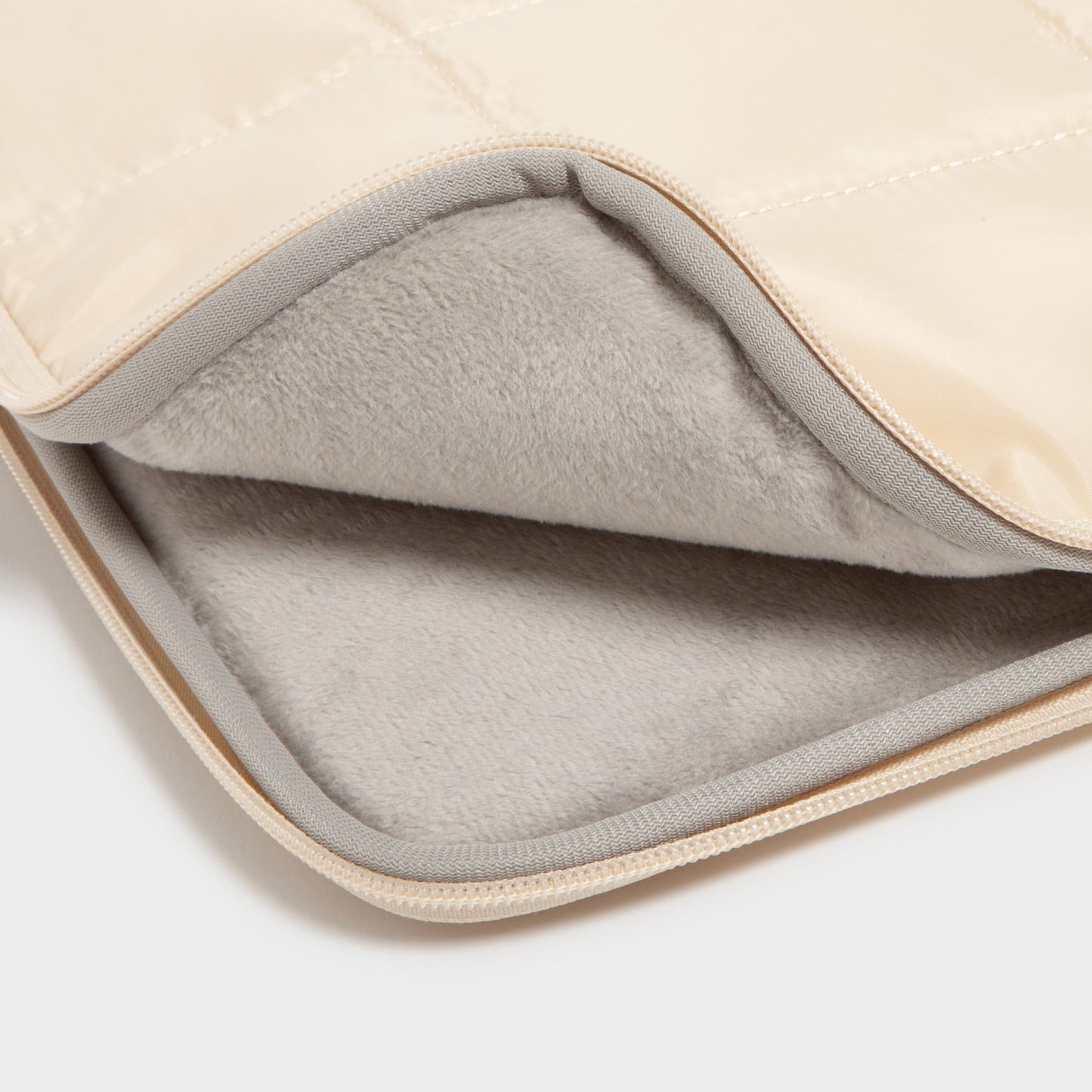 The Puffer - Sand, Laptop Pouch, 14 In, Beige, 13.5 X 9.75, Set of 1, 7162U