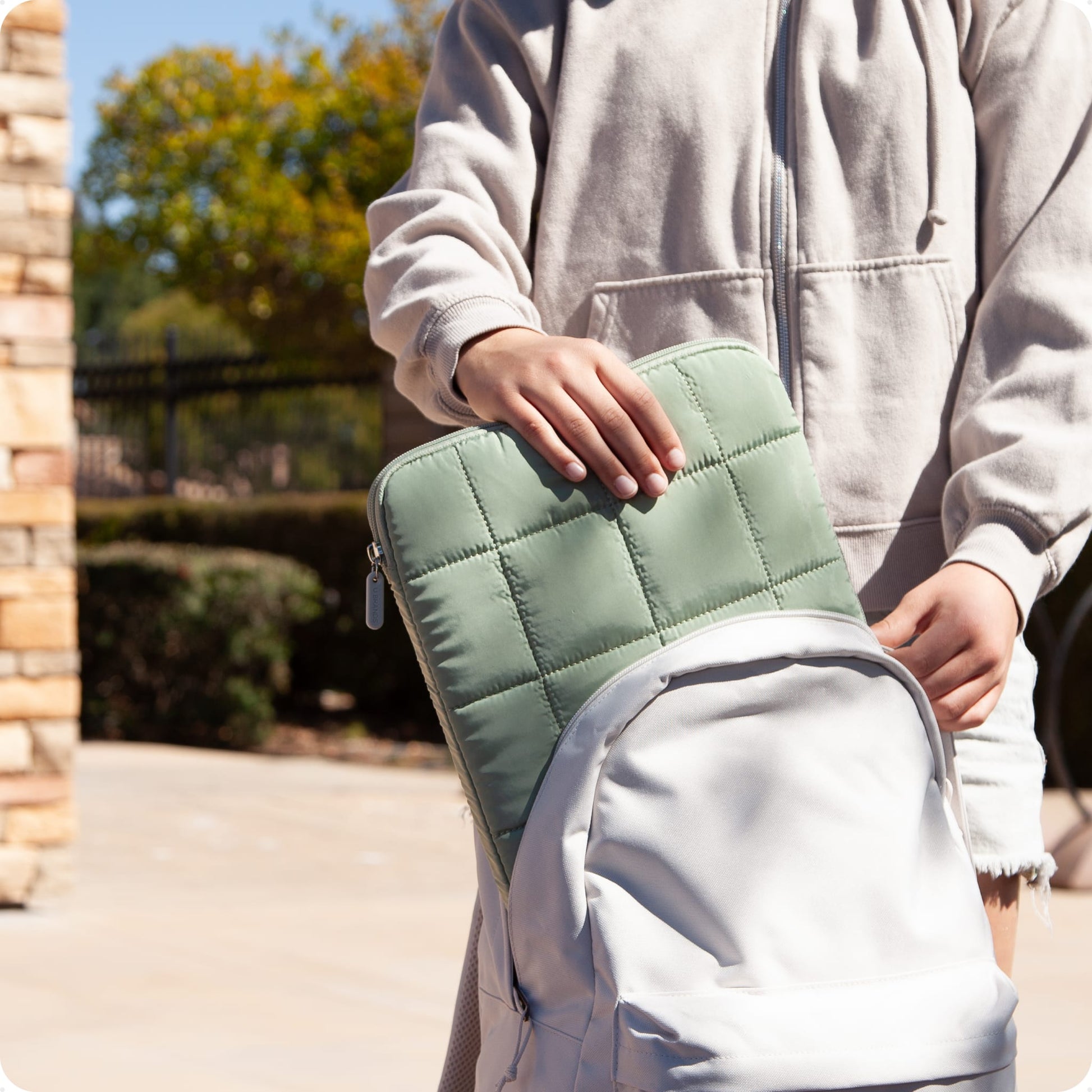 15 laptop sleeve for backpack U Brands, The Puffer