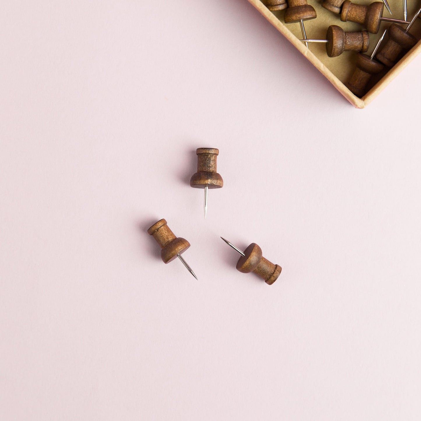 Walnut, Push Pins 