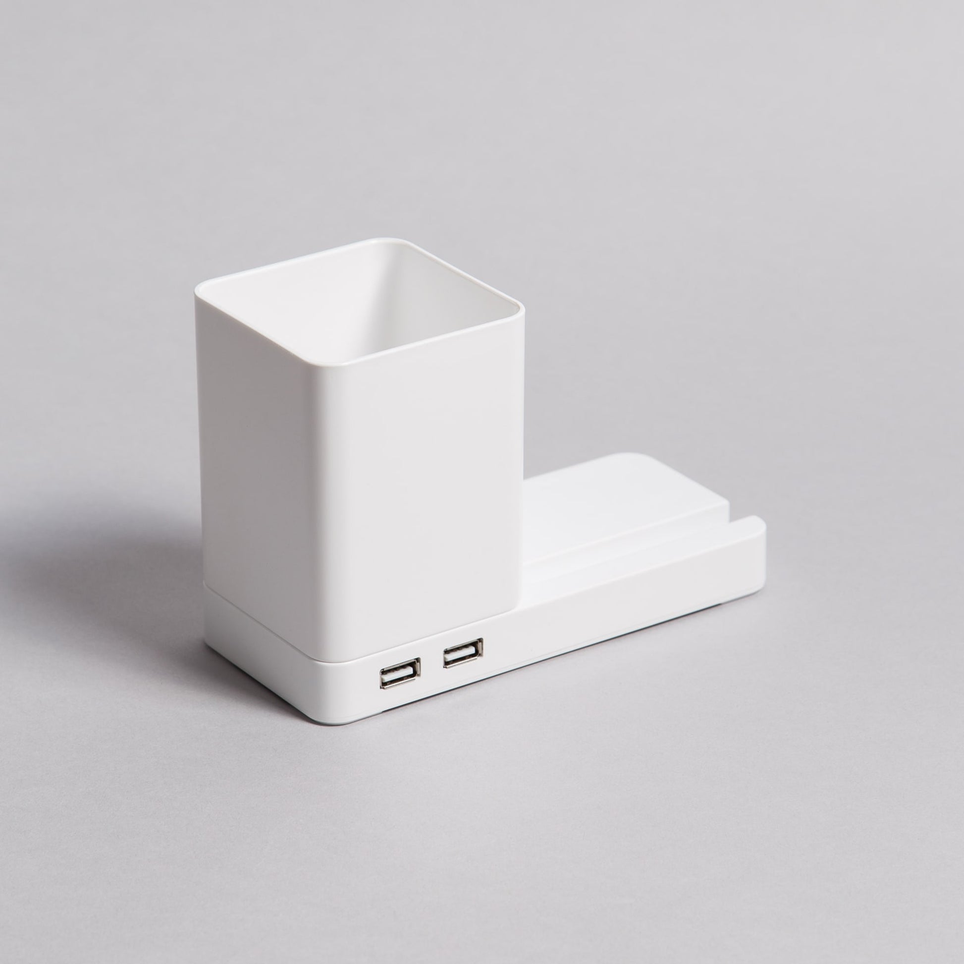 Mod Trend, Desktop Organizer X Usb Charging Station Web Product Type 