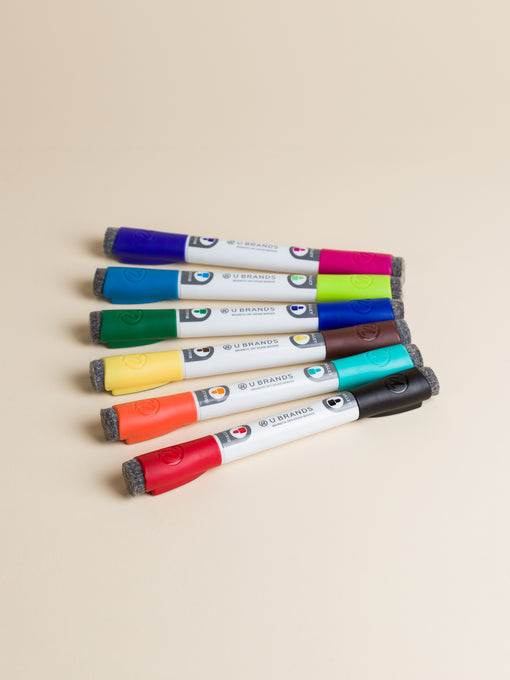 double-ended dry erase whiteboard markers. Each features built-in magnet for magnetic storage and a built-in felt eraser cap. Bullet tip nib. Bold ink colors can be seen from a distance to display your message in your classroom, office, restaurant and more. 